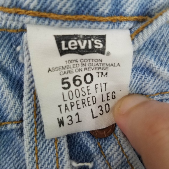 Levi's VTG High-Rise Loose Fit Tapered Leg Jeans - Picture 8 of 8